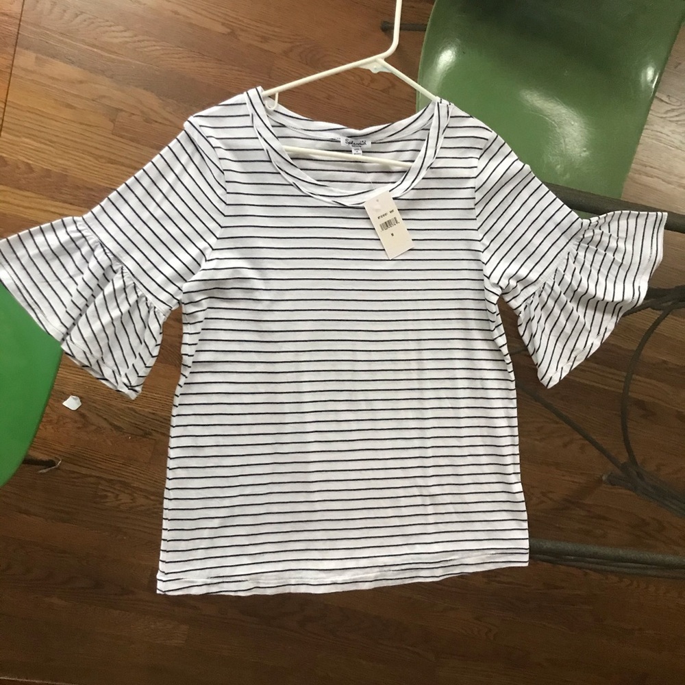 Splendid, black and white striped, Short Sleeve